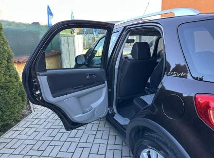 Suzuki - SX4