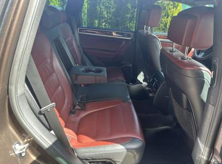 Volkswagen - Touareg