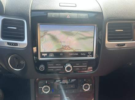 Volkswagen - Touareg