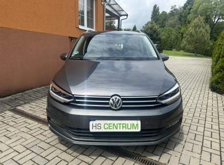 Volkswagen - Touran