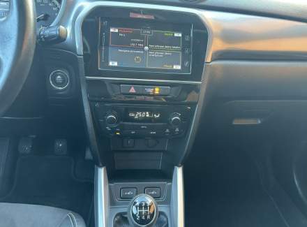 Suzuki - Vitara