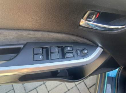 Suzuki - Vitara
