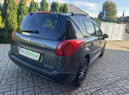 Peugeot - 207