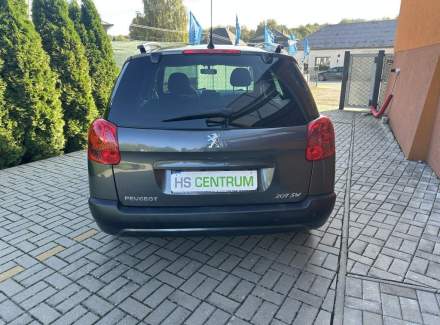 Peugeot - 207
