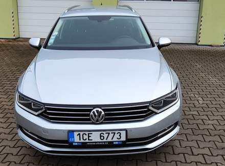 Volkswagen - Passat