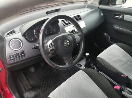 Suzuki - Swift