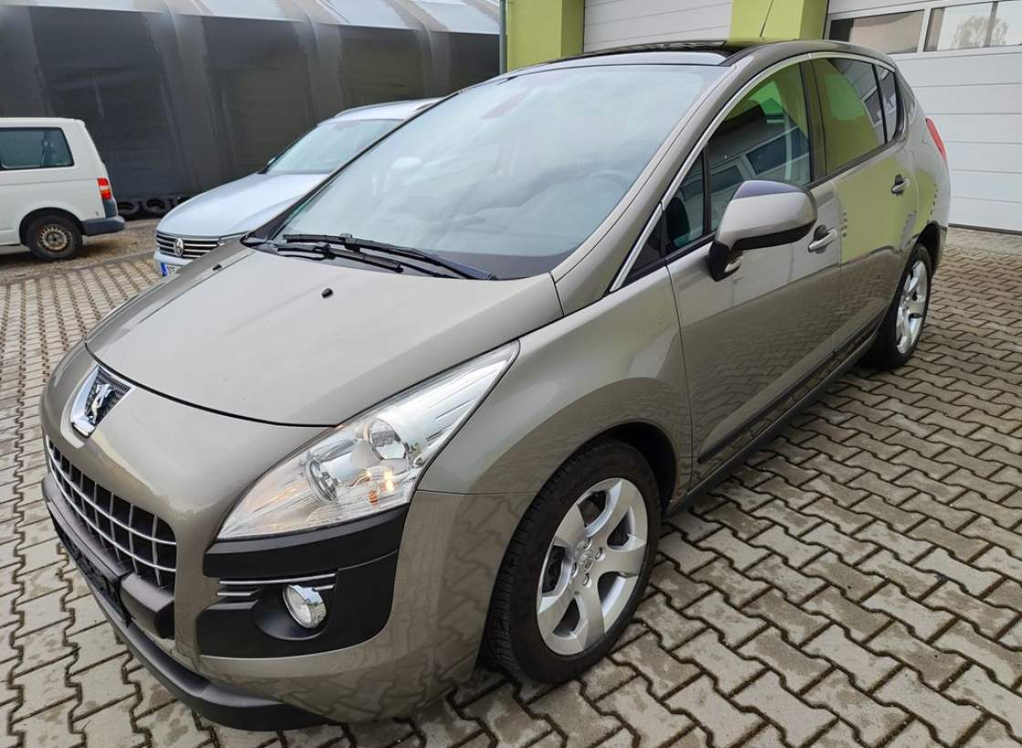 Peugeot - 3008