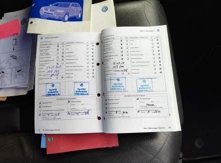 Volkswagen - Touareg