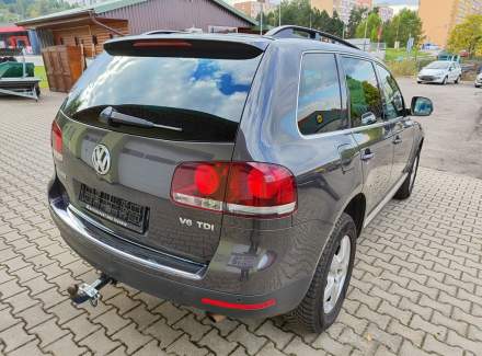 Volkswagen - Touareg