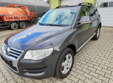 Volkswagen - Touareg