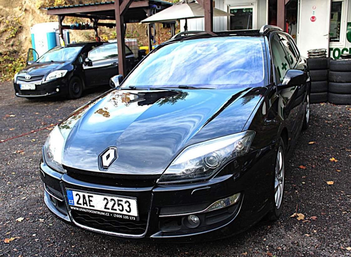 Renault - Laguna