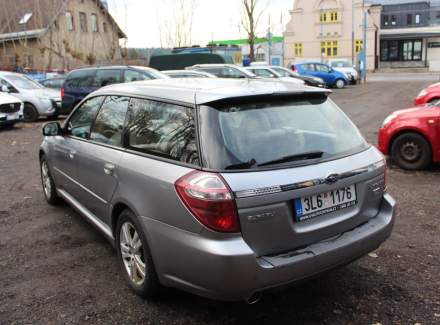 Subaru - Legacy