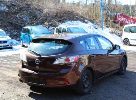 Mazda - 3