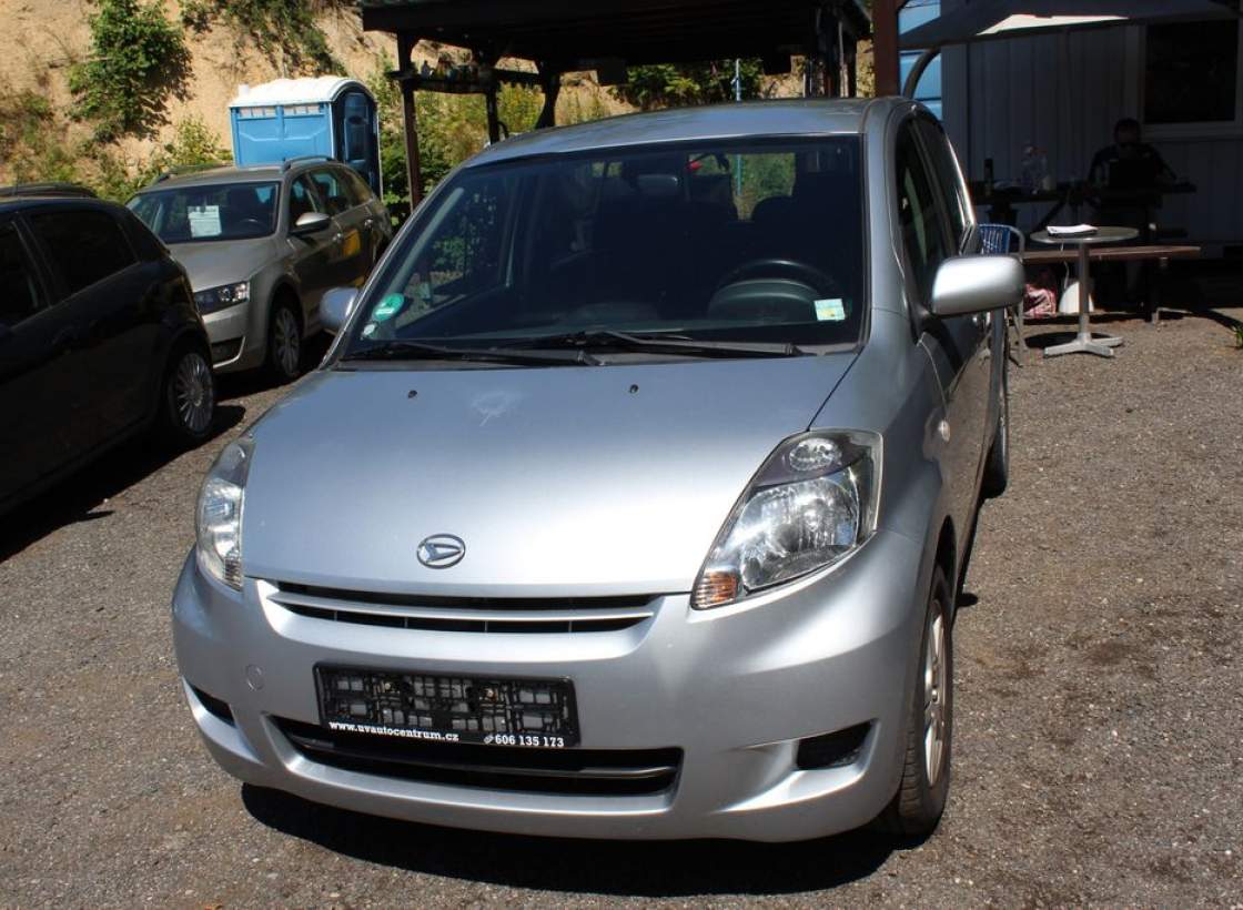 Daihatsu - Sirion