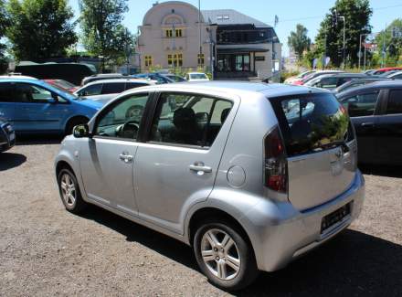 Daihatsu - Sirion
