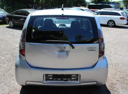Daihatsu - Sirion