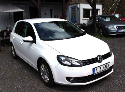 Volkswagen - Golf
