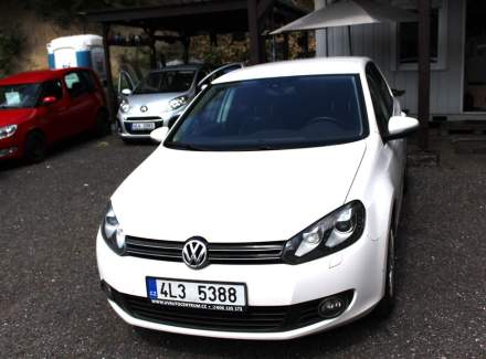 Volkswagen - Golf