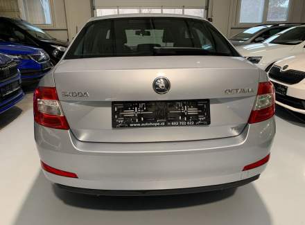 Škoda - Octavia