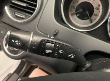 Mercedes-Benz - C-class