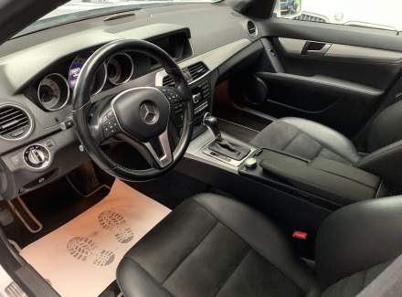 Mercedes-Benz - C-class