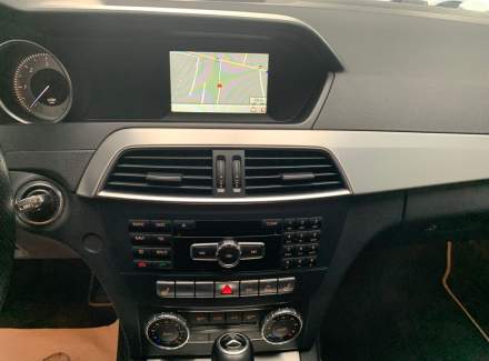 Mercedes-Benz - C-class