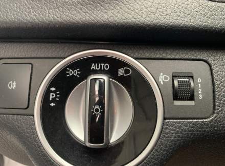 Mercedes-Benz - C-class