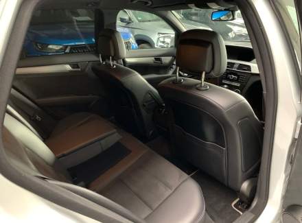 Mercedes-Benz - C-class