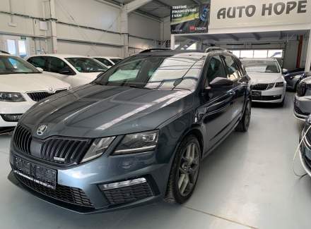 Škoda - Octavia