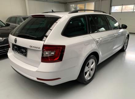 Škoda - Octavia
