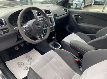 Volkswagen - Polo