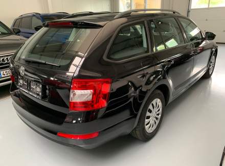 Škoda - Octavia