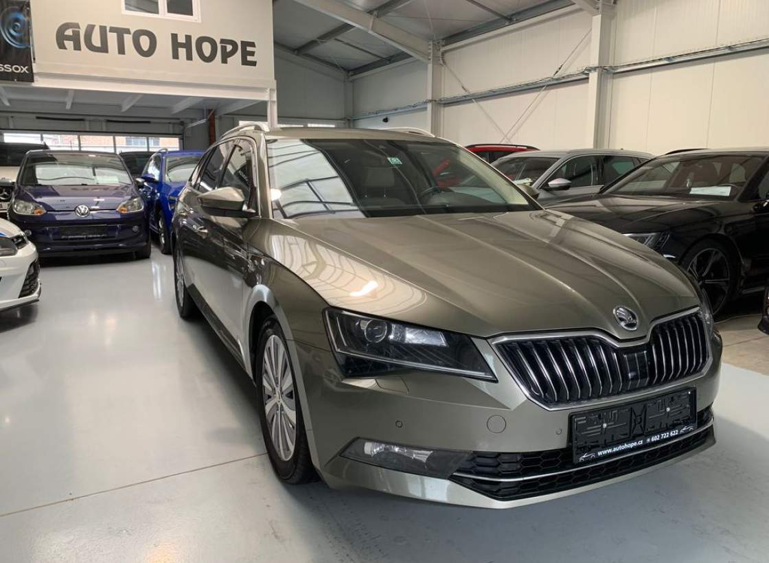 Škoda - Superb