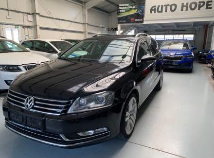 Volkswagen - Passat
