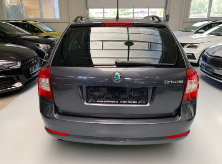 Škoda - Octavia