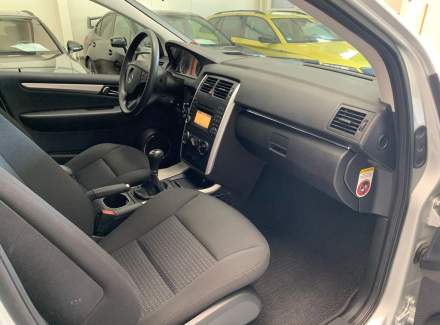 Mercedes-Benz - B-class