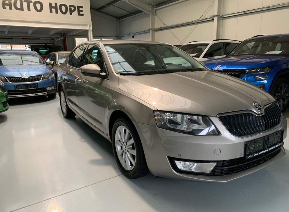 Škoda - Octavia