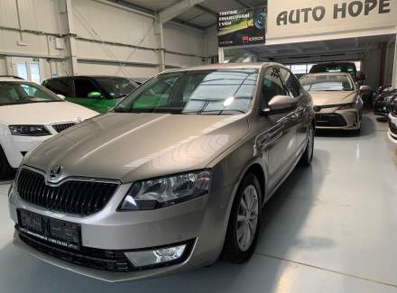 Škoda - Octavia