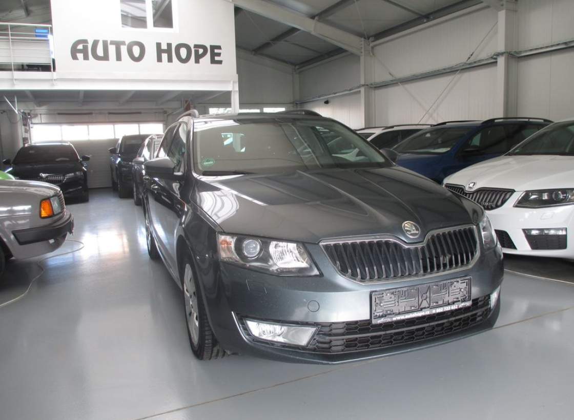 Škoda - Octavia