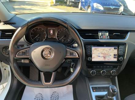 Škoda - Octavia