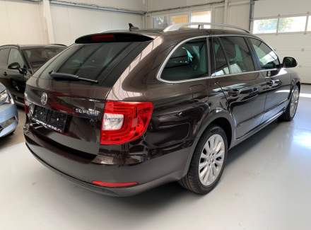 Škoda - Superb