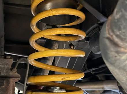 Land Rover - Defender