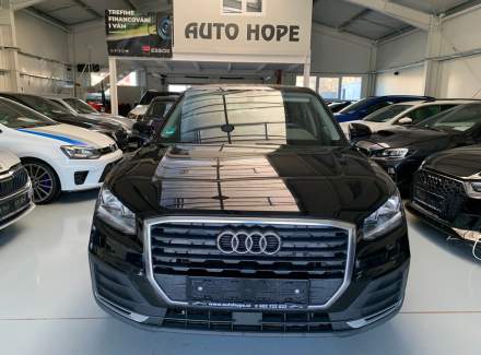 Audi - Q2
