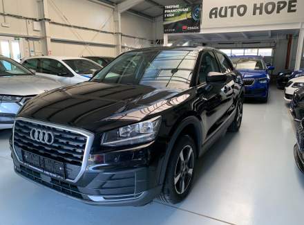 Audi - Q2