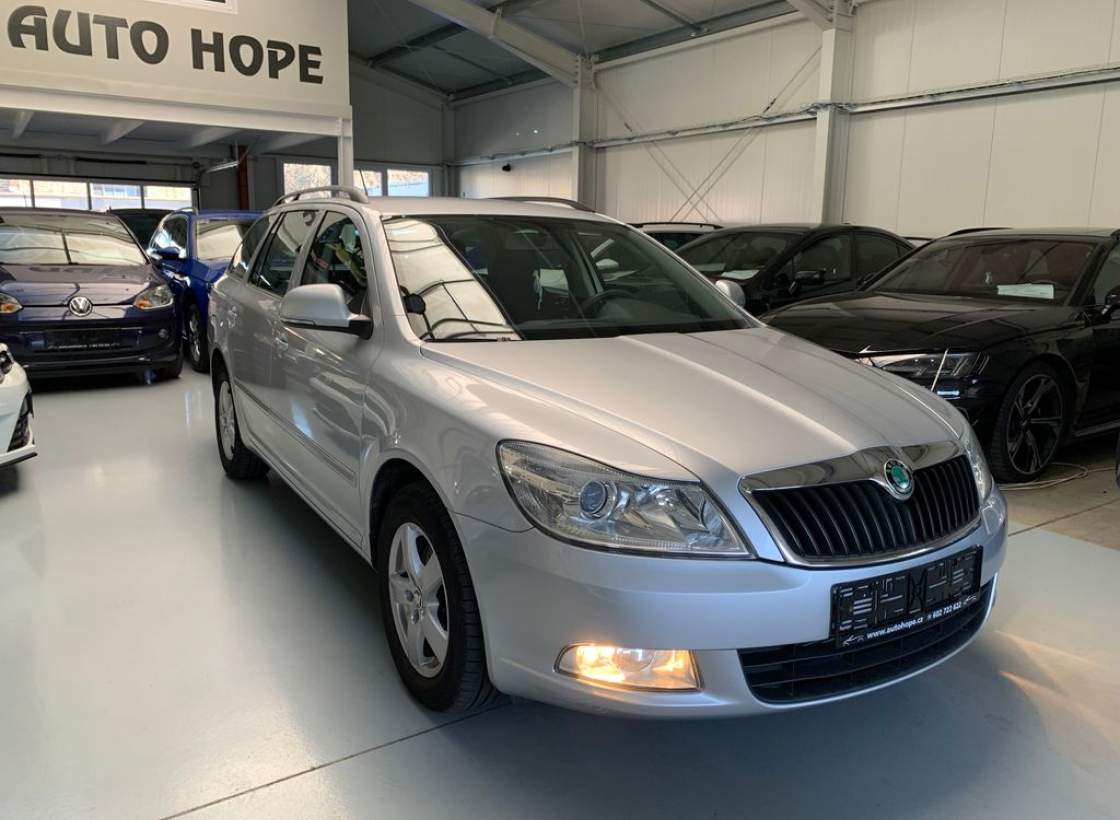Škoda - Octavia