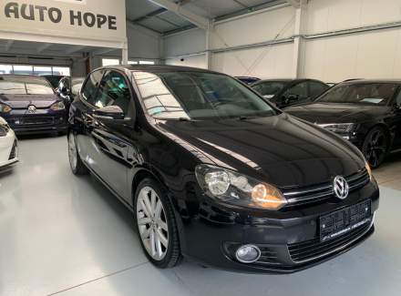 Volkswagen - Golf