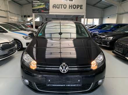 Volkswagen - Golf