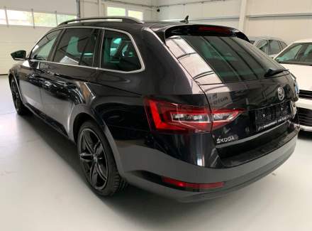 Škoda - Superb