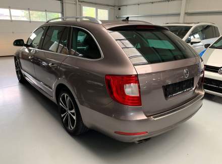 Škoda - Superb