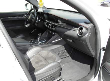 Alfa Romeo - Stelvio